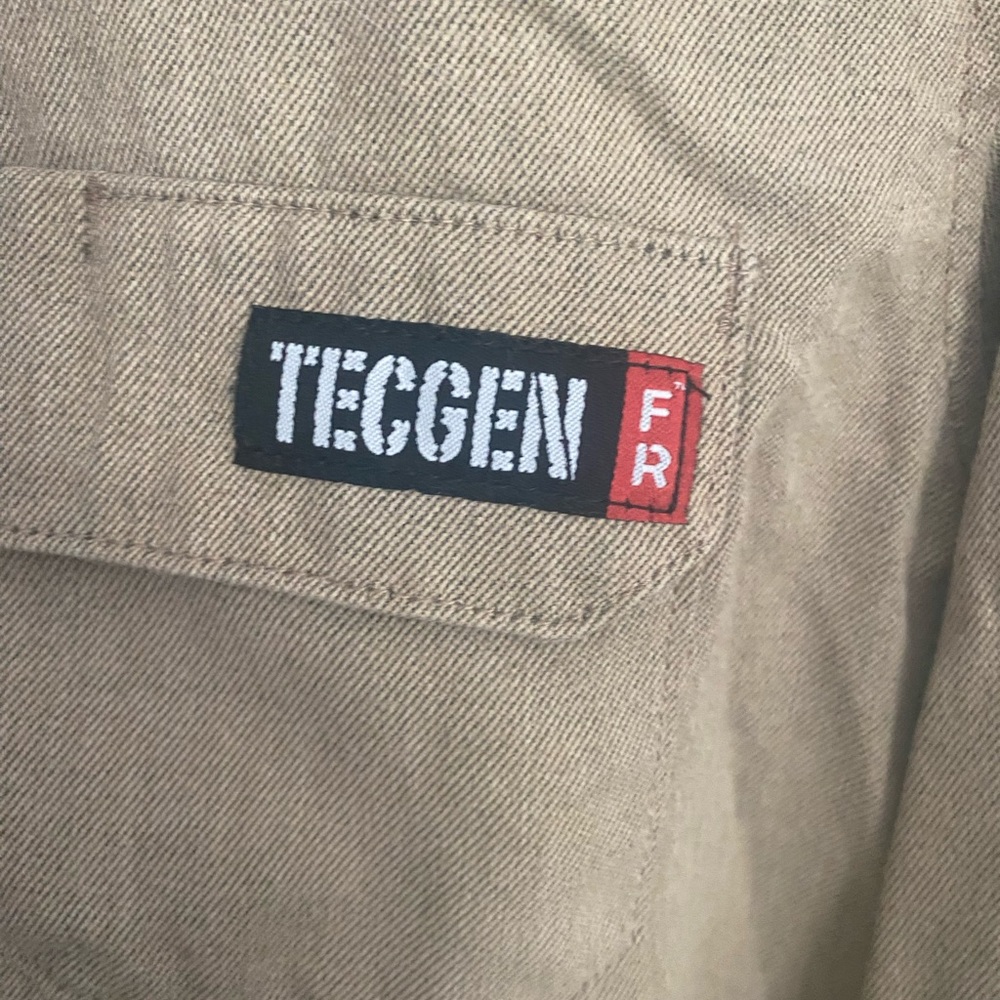 Tecgen Fr Lightweight Button Down - image 6